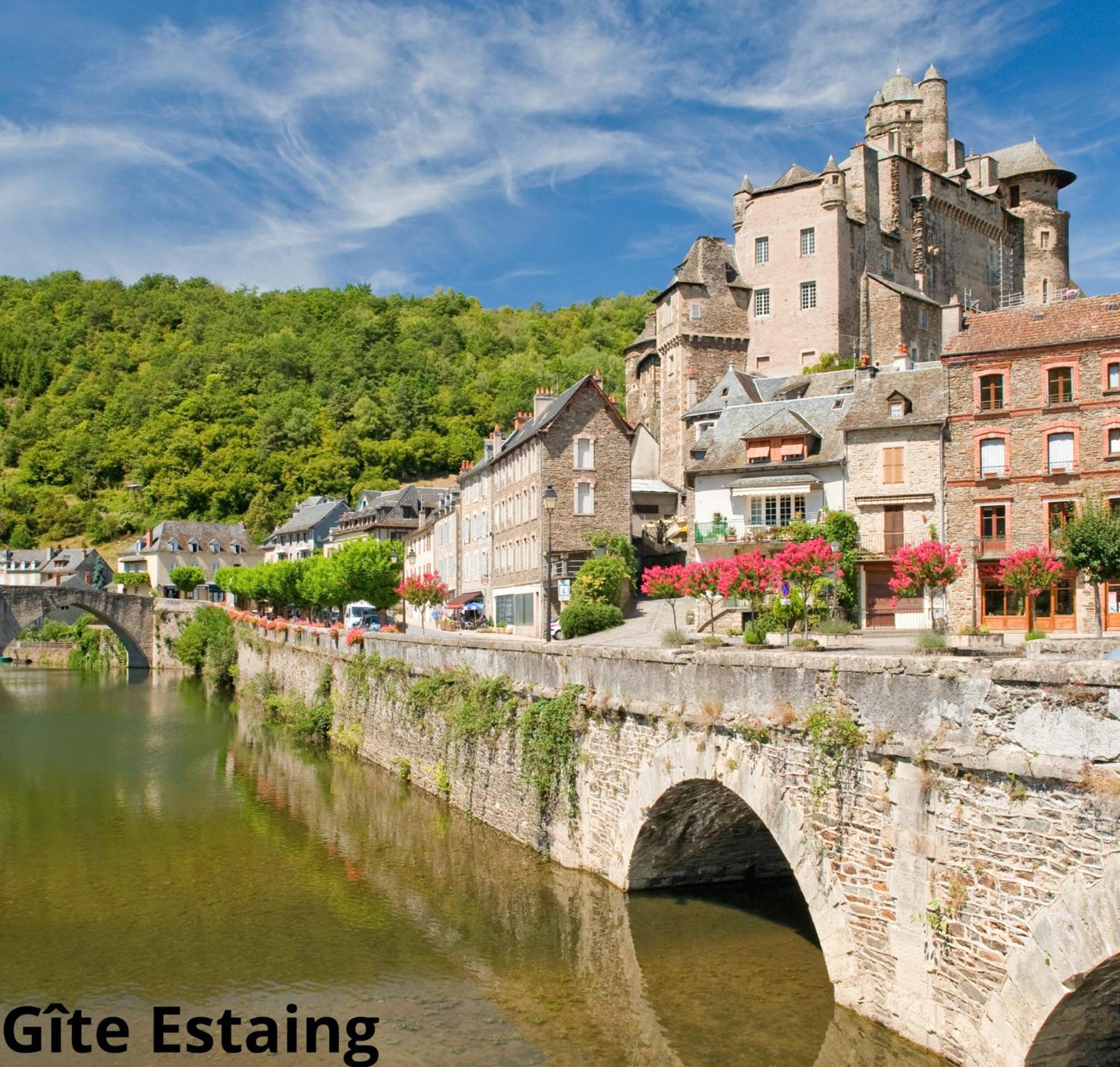 Bed and Breakfast Chez Cornelia Estaing  Exterior foto